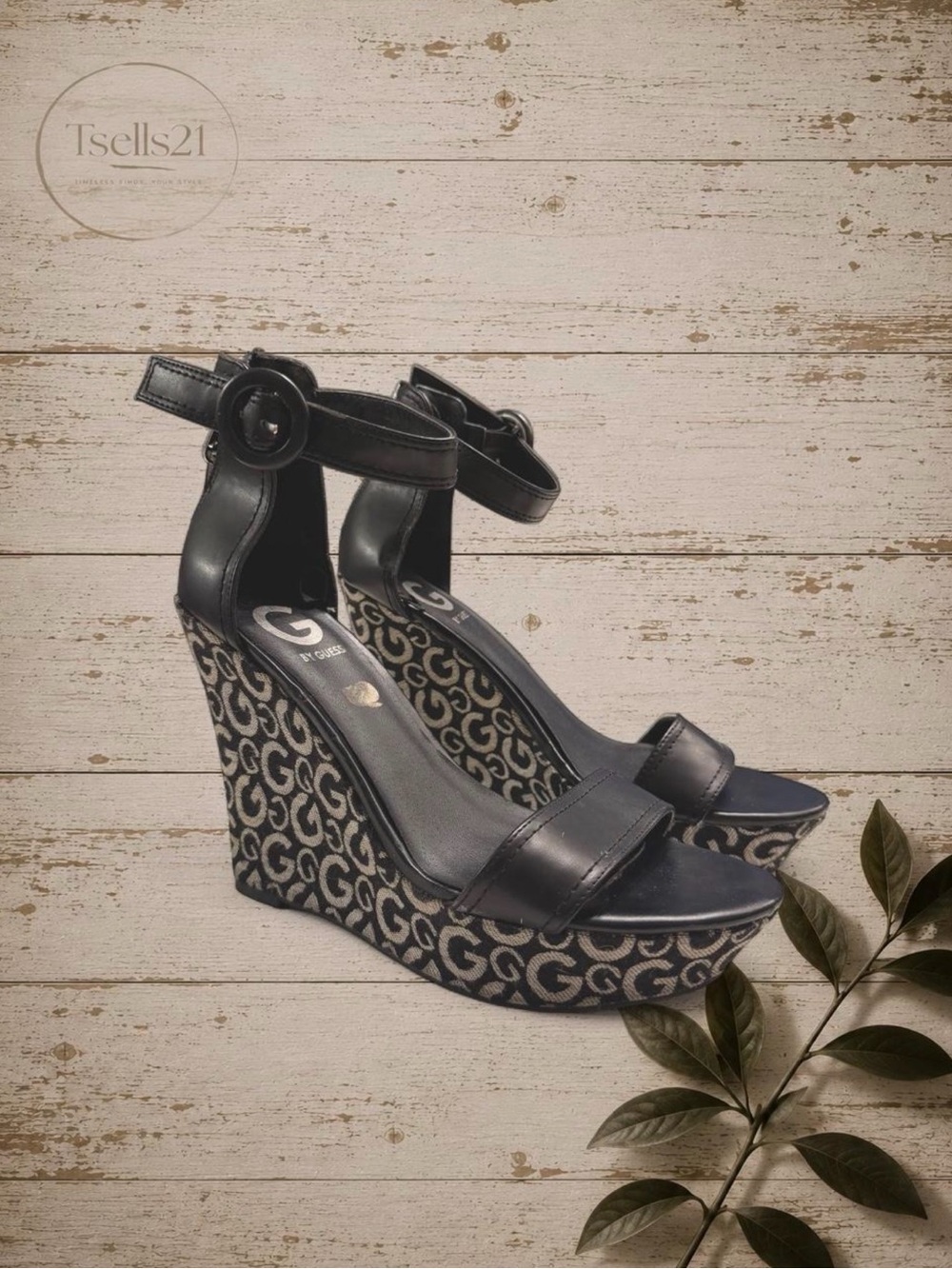 G by GUESS Vintage Y2K Monogram Platform Wedge Sandals - Size 8